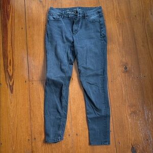 White house/black market skinny jeans 10